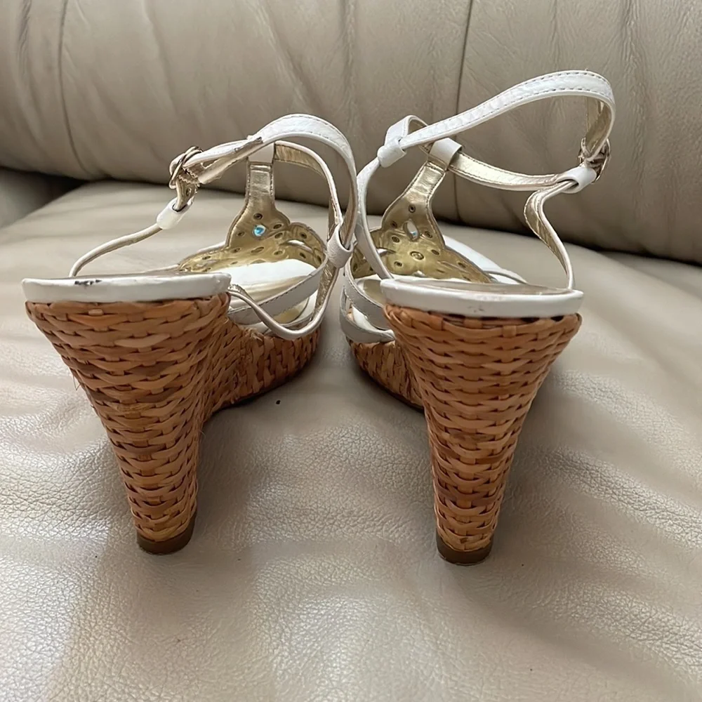 Anne Klein Women’s White Strappy Wedge Sandal Size 7 M
